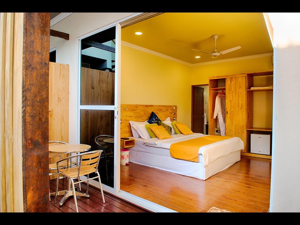 Narnia Maldives Hotell Maafushi Exteriör bild