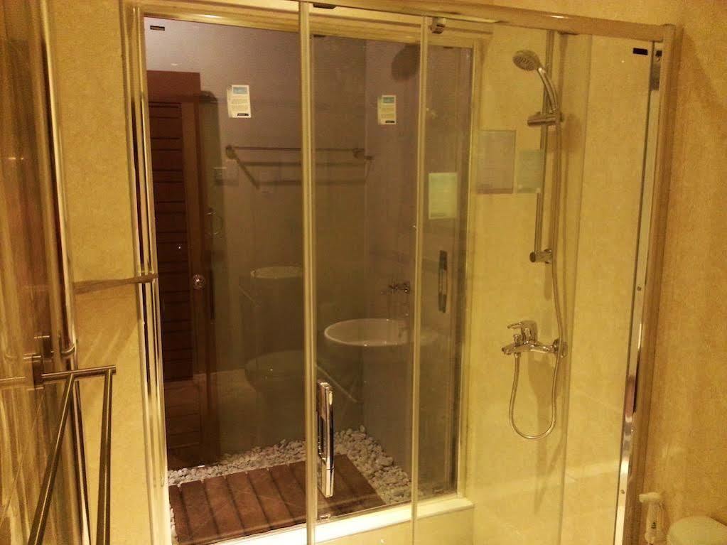 Narnia Maldives Hotell Maafushi Exteriör bild
