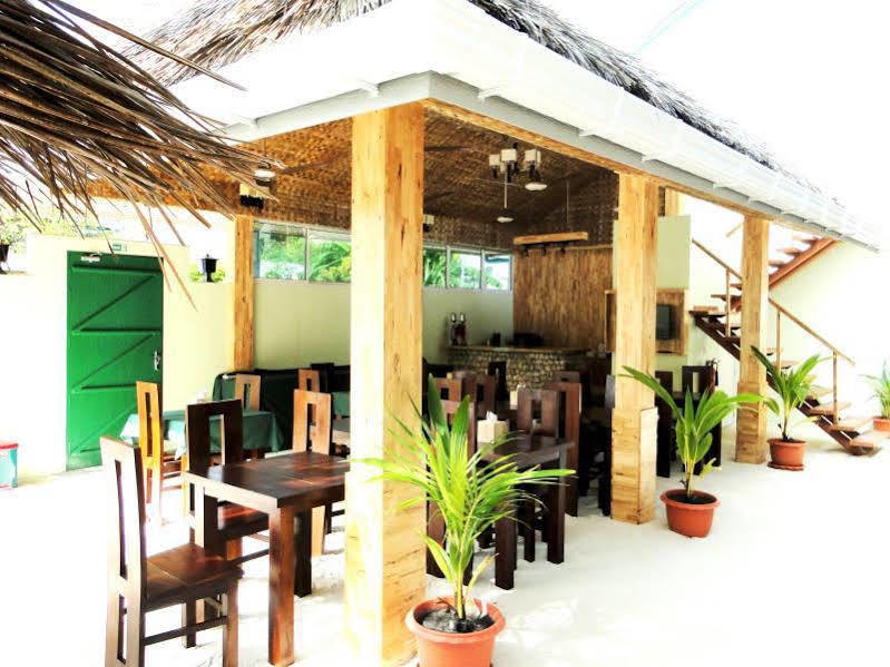 Narnia Maldives Hotell Maafushi Exteriör bild